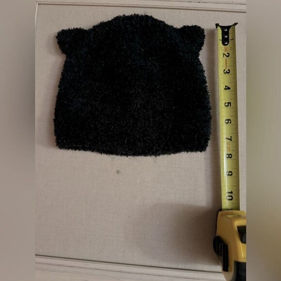 Soft black beanie hat with cat face embellishments and ears NWOT - Picture 5 of 7